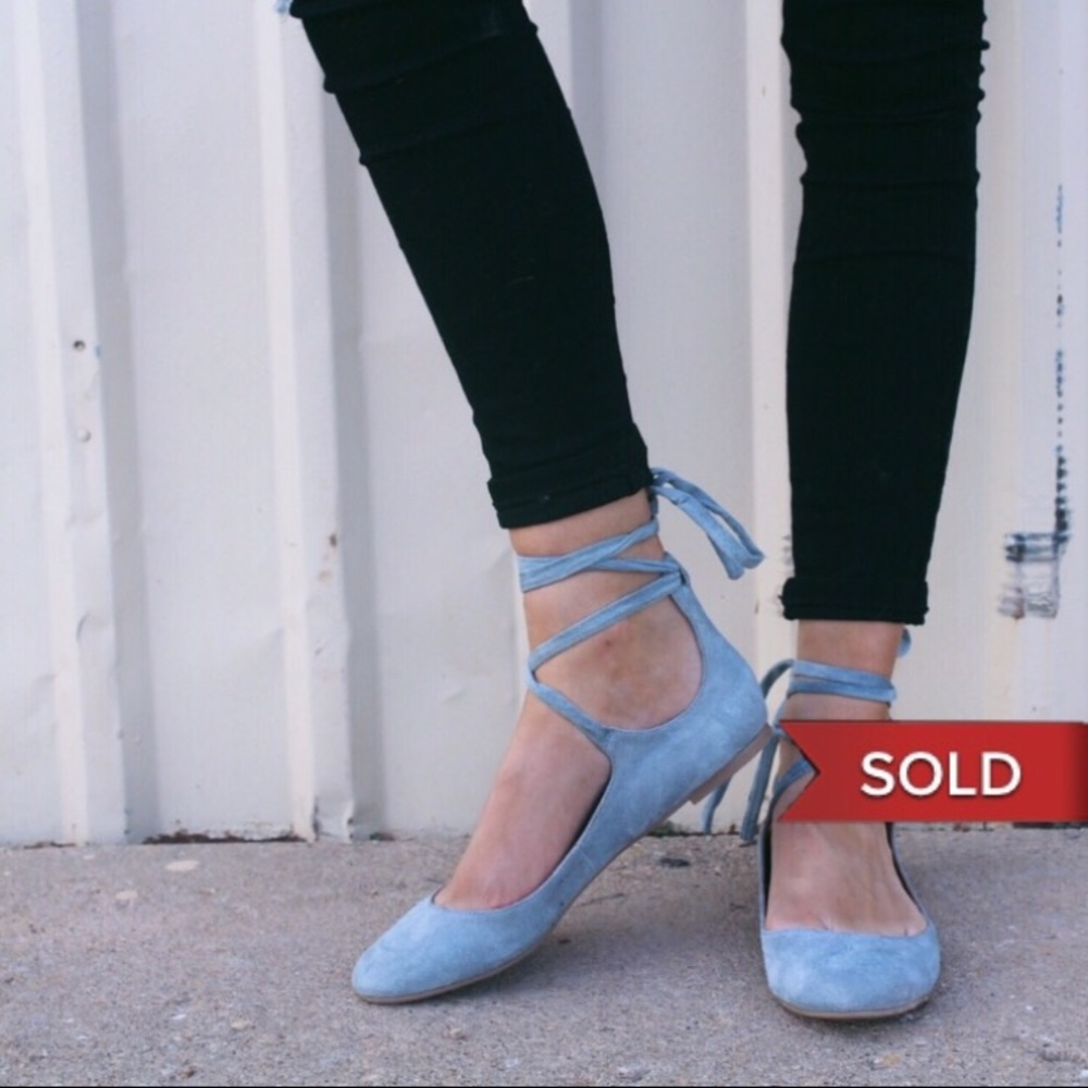 Steve Madden Baby Blue Suede Lace Up Flats